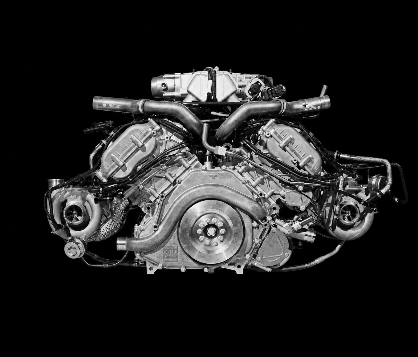 p1engine black